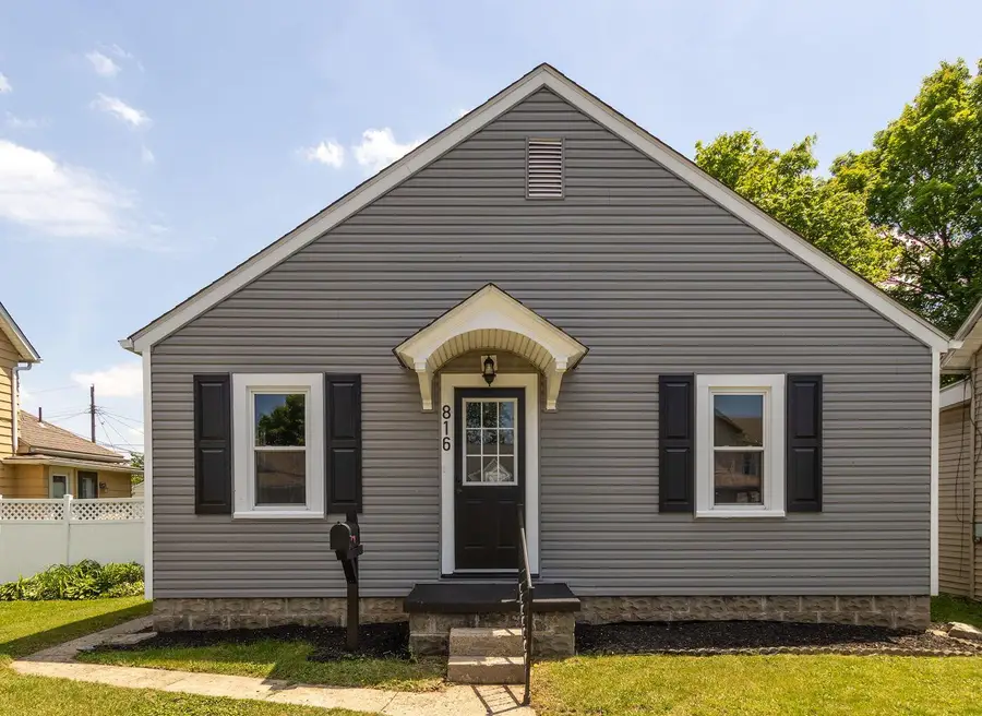 816 Pierce Avenue, Lancaster, OH 43130 - #2