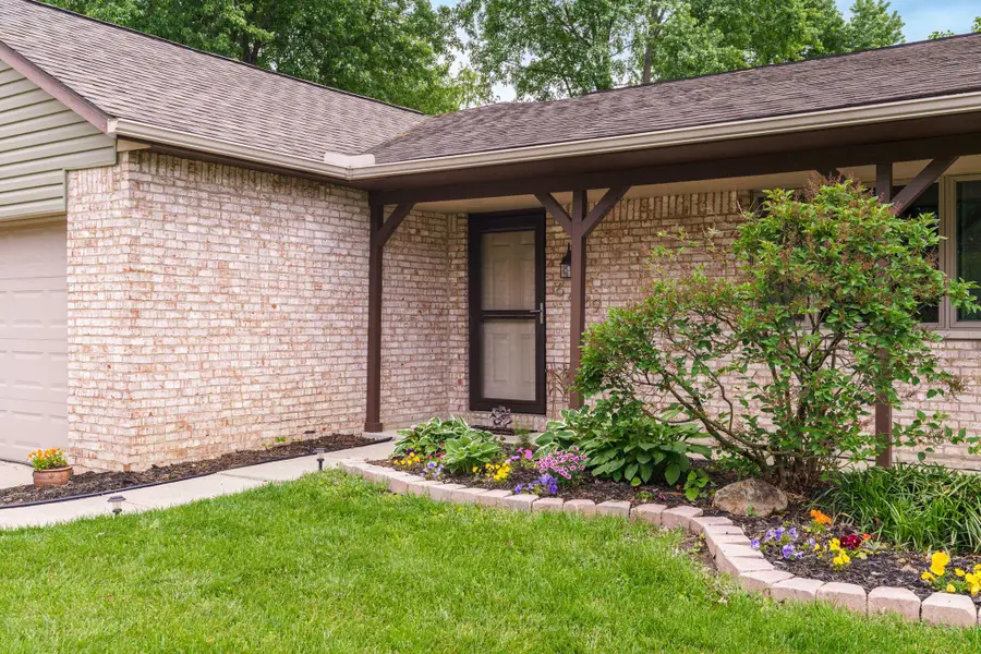 6629 Olivetree Court, Reynoldsburg, OH 43068 - #2