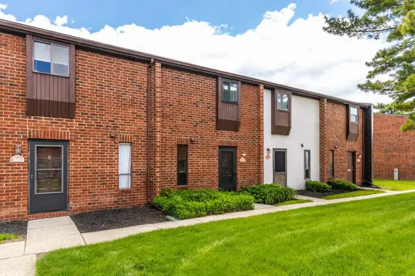 13 King Arthur Court, Westerville, OH 43081