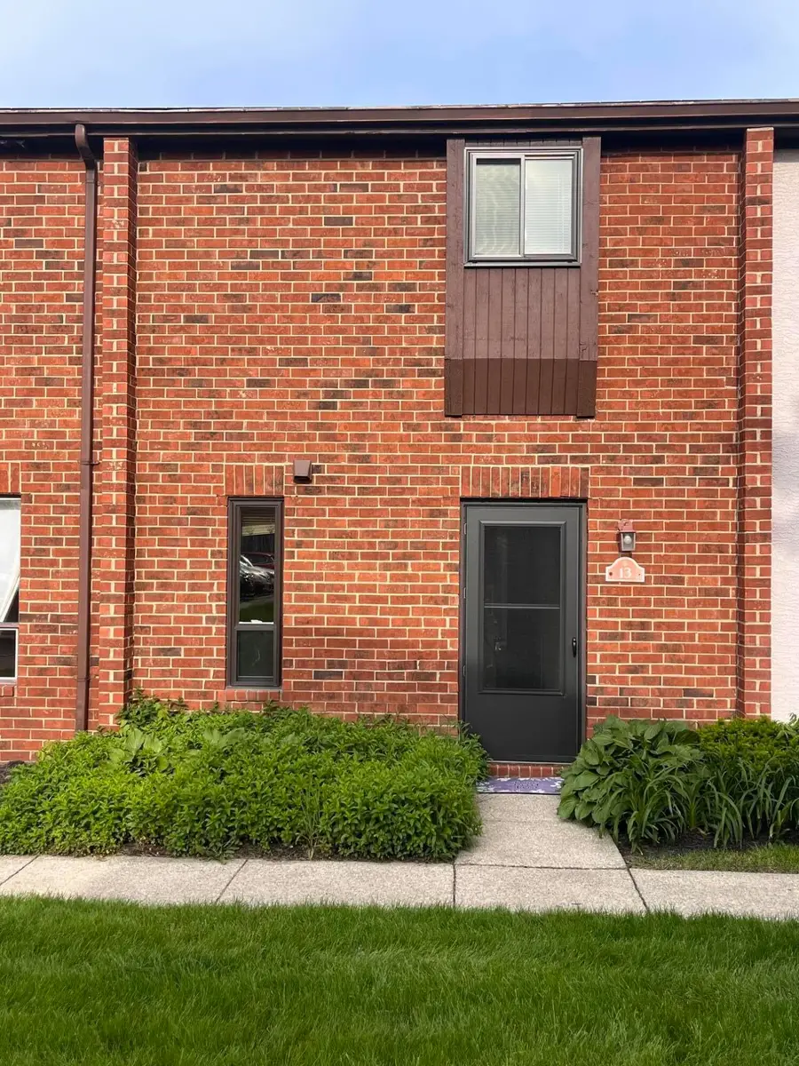 13 King Arthur Court, Westerville, OH 43081 - #3