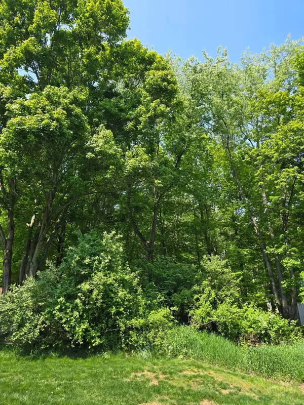 320 Woodlawn Circle, Howard, OH 43028