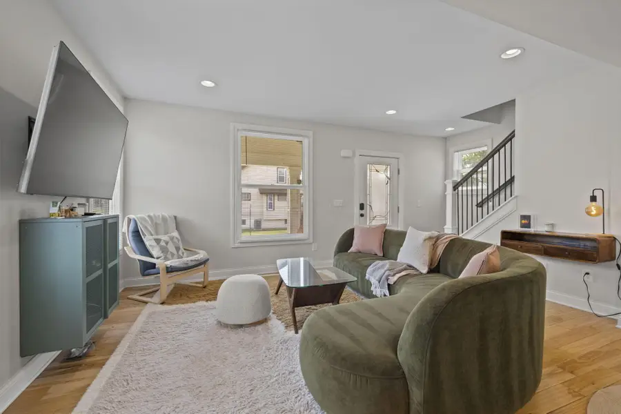 1609 S 8th Street, Columbus, OH 43207 - #3