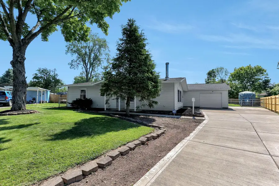1116 Gibson Road, Reynoldsburg, OH 43068 - #3