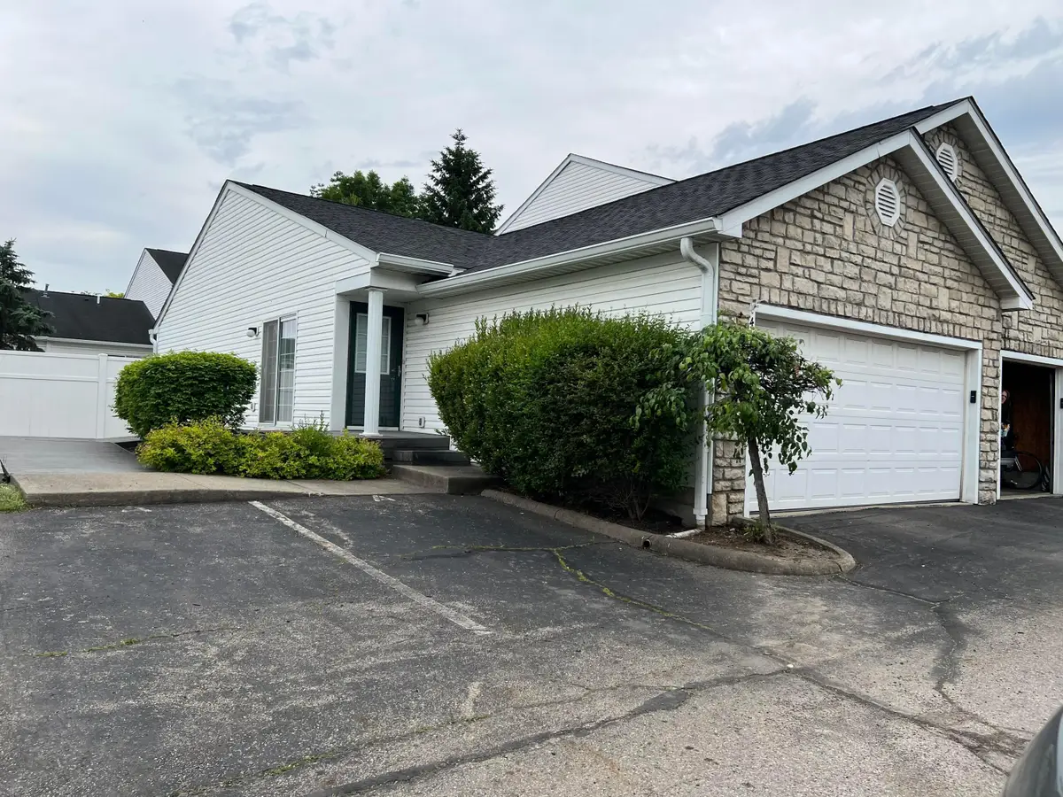 4689 Parrau Drive, Columbus, OH 43228 - #1