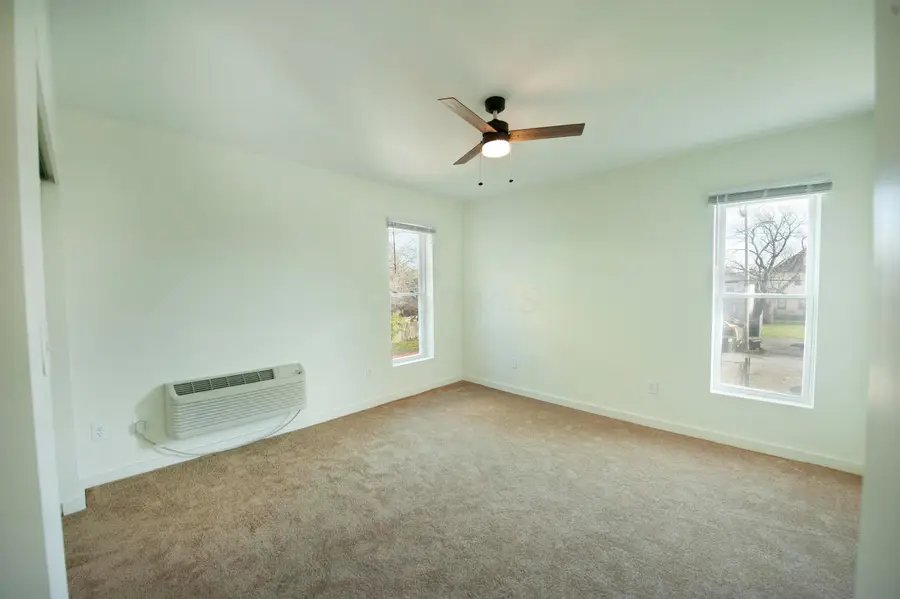 1404 Indianola Avenue, Columbus, OH 43201 - #3