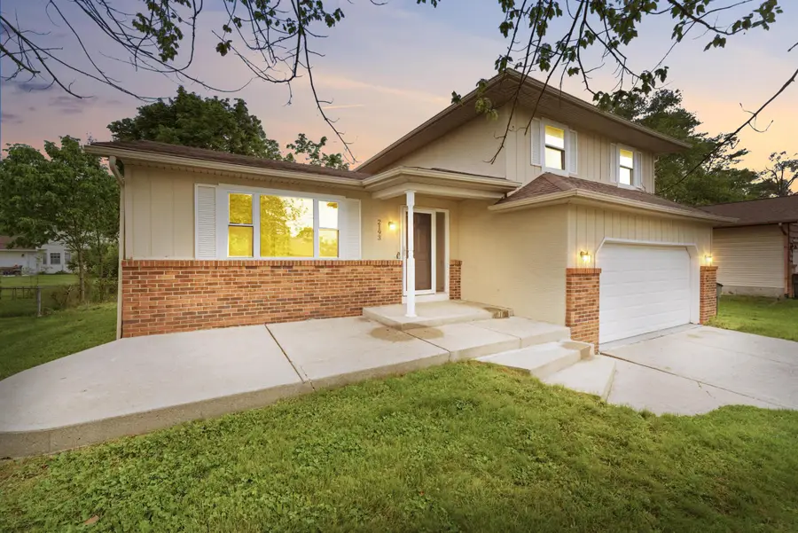 2193 Blackoak Avenue, Columbus, OH 43229 - #2