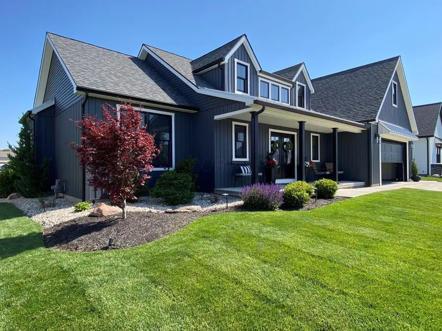 1613 Raymond Avenue, Bellefontaine, OH 43311 - #2