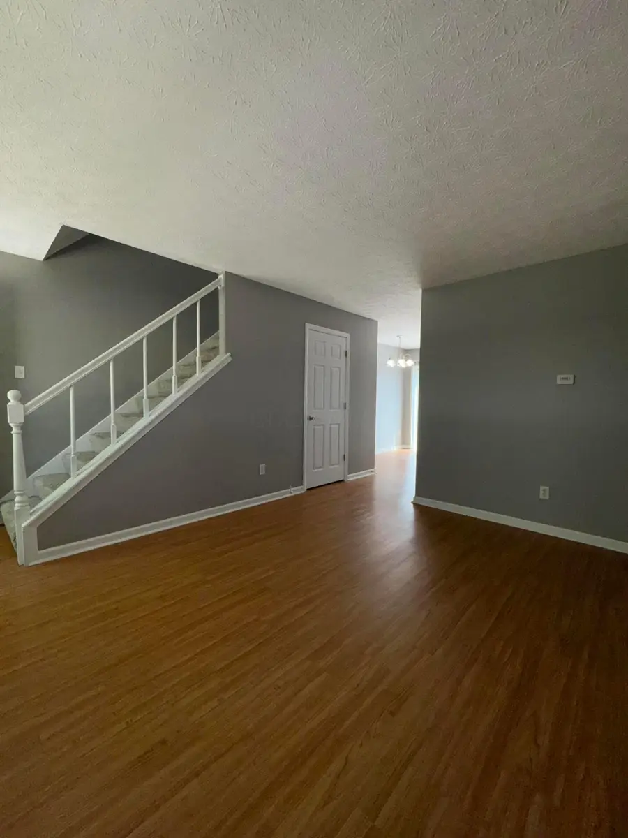 5734 Crossing Court, Columbus, OH 43231 - #3