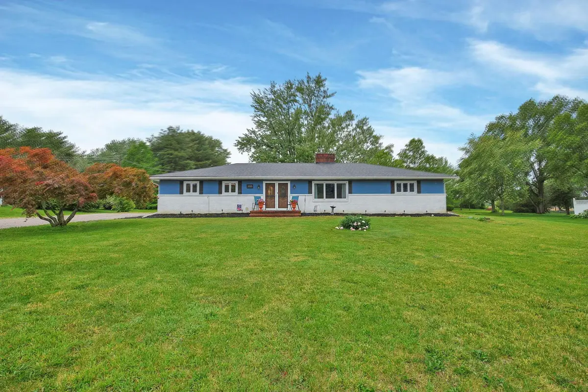 3155 Sitterley Road Nw, Canal Winchester, OH 43110 - #1