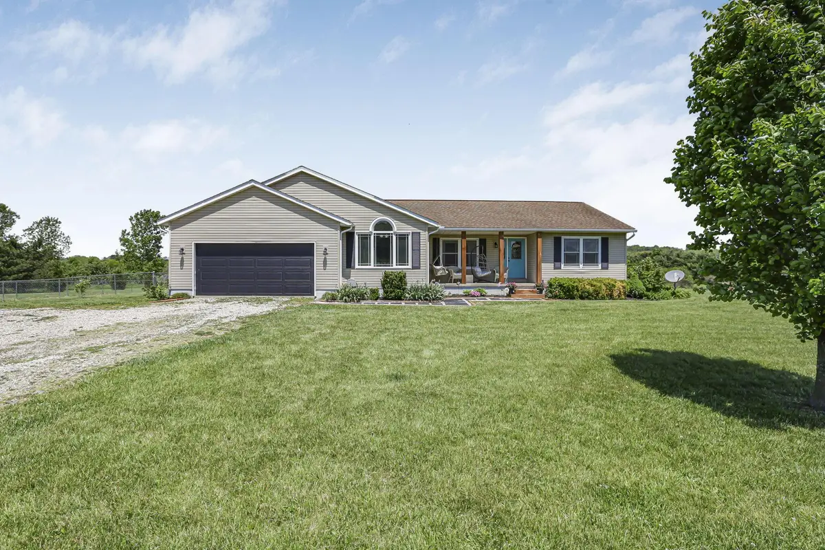 18296 State Route 180, Laurelville, OH 43135 - #1