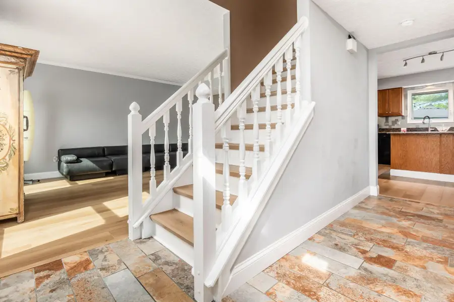 591 Woodmark Run, Columbus, OH 43230 - #2