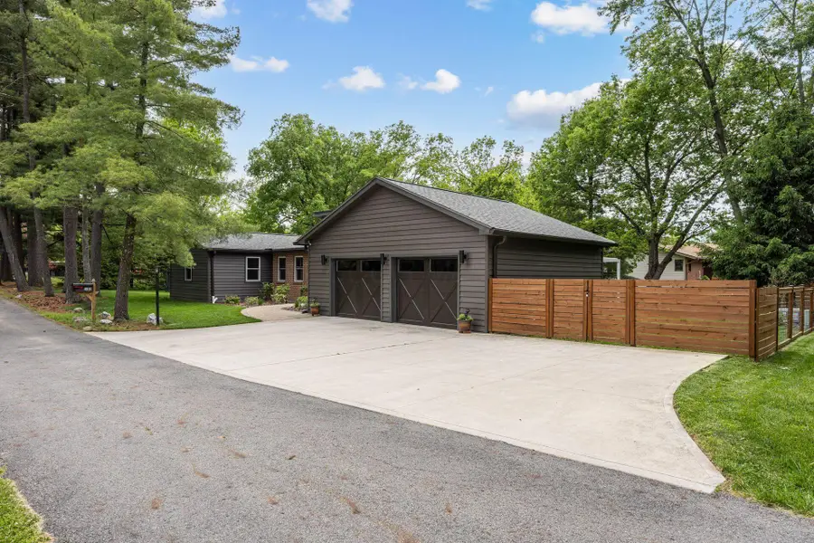 100 Chacey Lane, Worthington, OH 43085 - #2