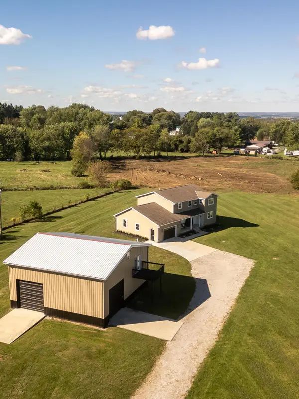 9157 Hagerty Road, Ashville, OH 43103