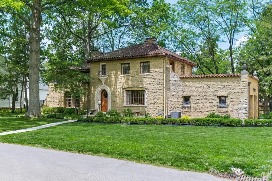 44 W Jeffrey Place, Columbus, OH 43214 - #2