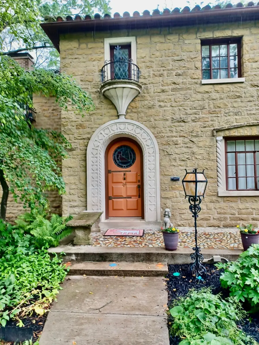 44 W Jeffrey Place, Columbus, OH 43214 - #3