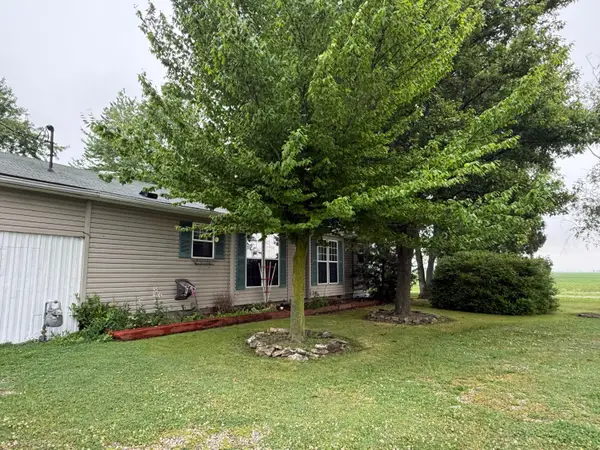 147 N Water Street N, Williamsport, OH 43164