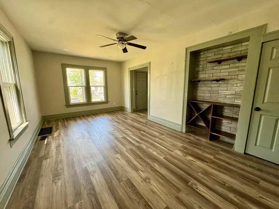 354 Whitethorne Avenue, Columbus, OH 43223 - #3