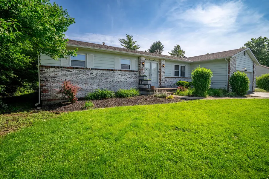1293 W Old Henderson Road, Columbus, OH 43220 - #2
