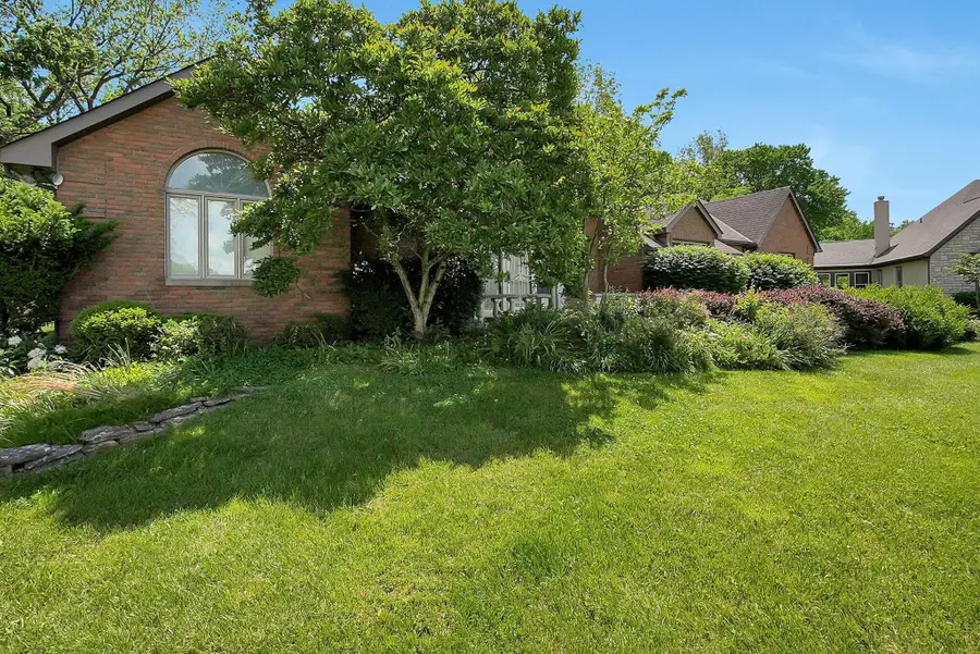 7828 Quarry Cliff Court, Reynoldsburg, OH 43068 - #3