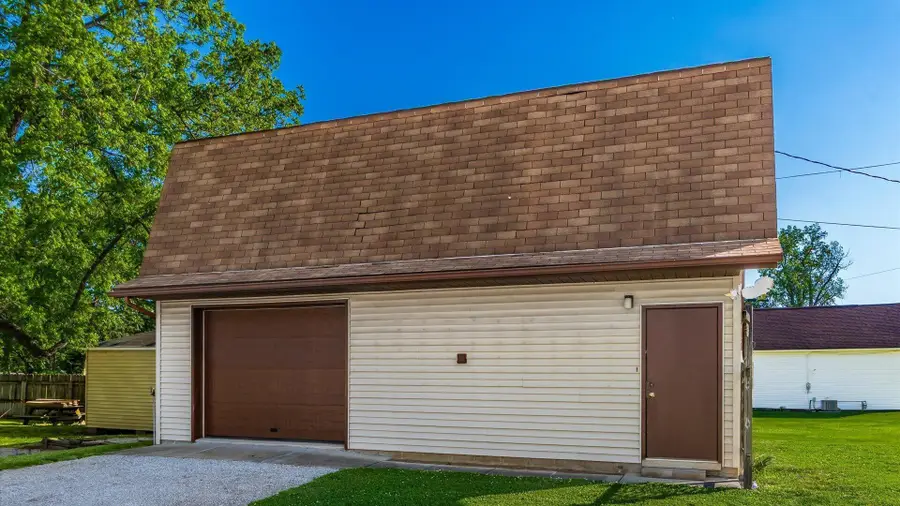 113 E 2nd Street, Hebron, OH 43025 - #2