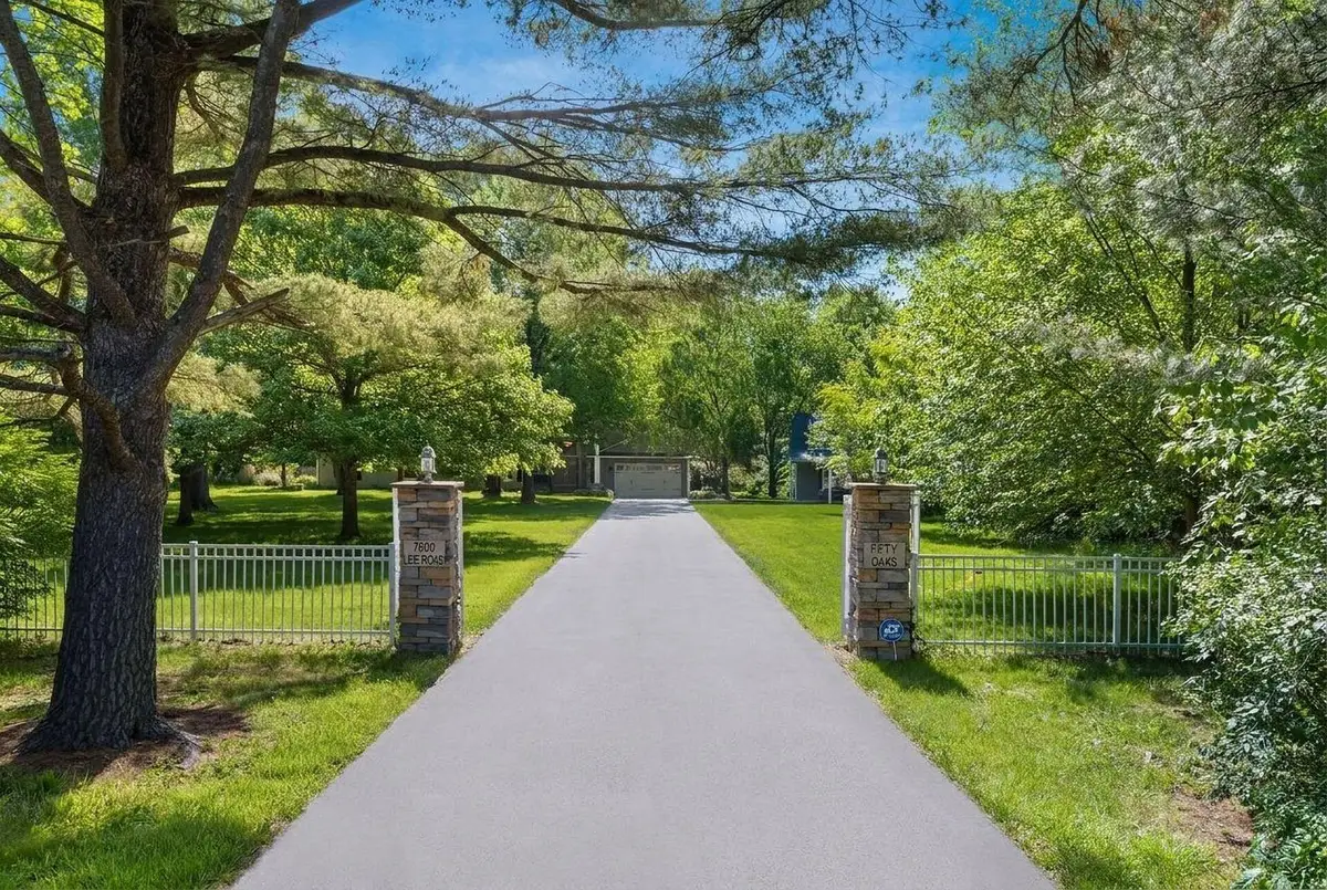 7600 Lee Road, Westerville, OH 43081 - #1