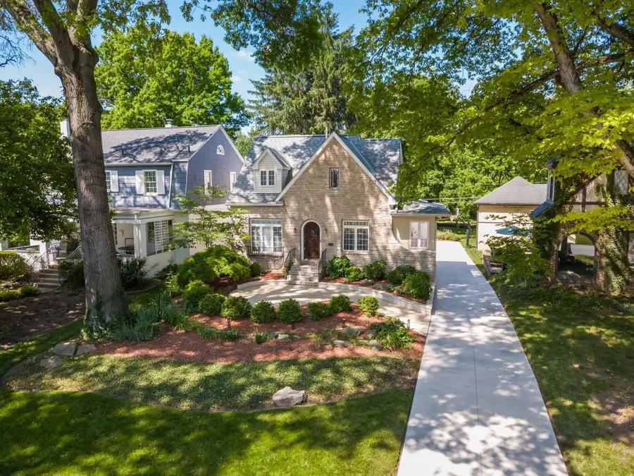 3719 Olentangy Boulevard, Columbus, OH 43214 - #3