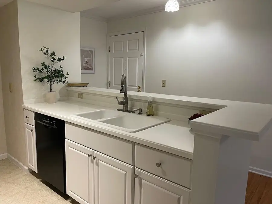5935 N High Street, Worthington, OH 43085 - #3