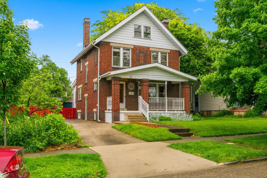 22 E Como Avenue, Columbus, OH 43202 - #2