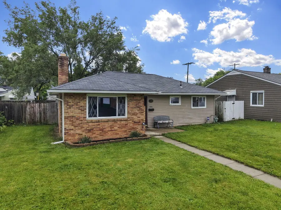 126 Oxley Road, Columbus, OH 43228 - #2