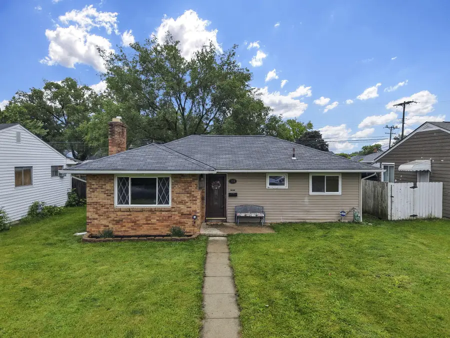 126 Oxley Road, Columbus, OH 43228 - #3