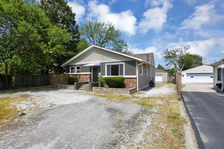 1910 Rosemont Avenue, Columbus, OH 43223 - #3