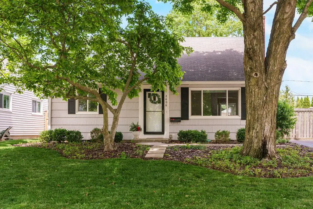 2606 Swansea Road, Columbus, OH 43221 - #1
