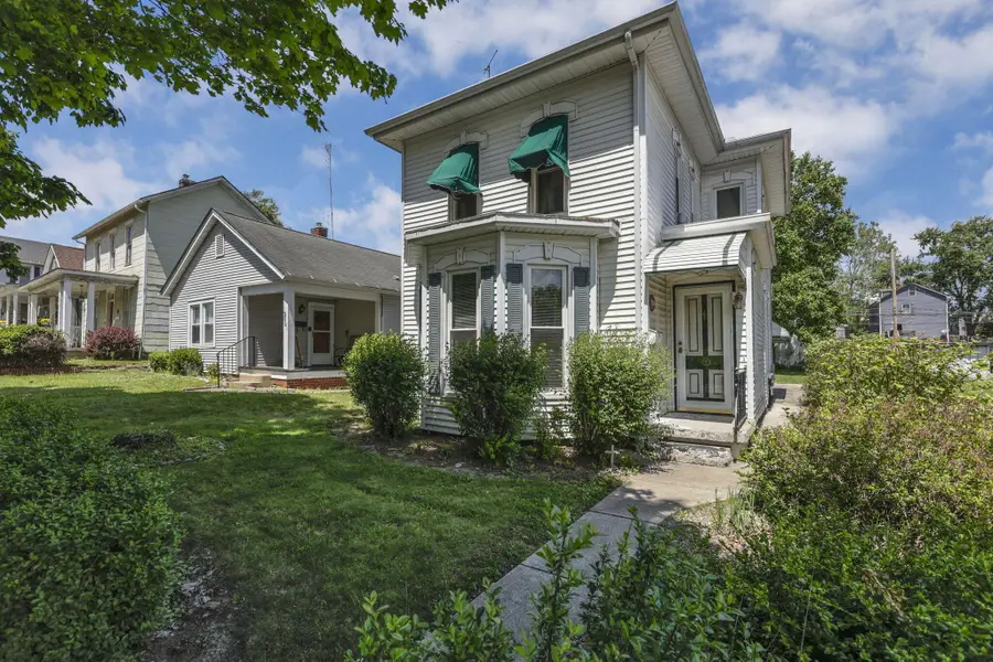 325 E Walnut Street, Lancaster, OH 43130 - #2