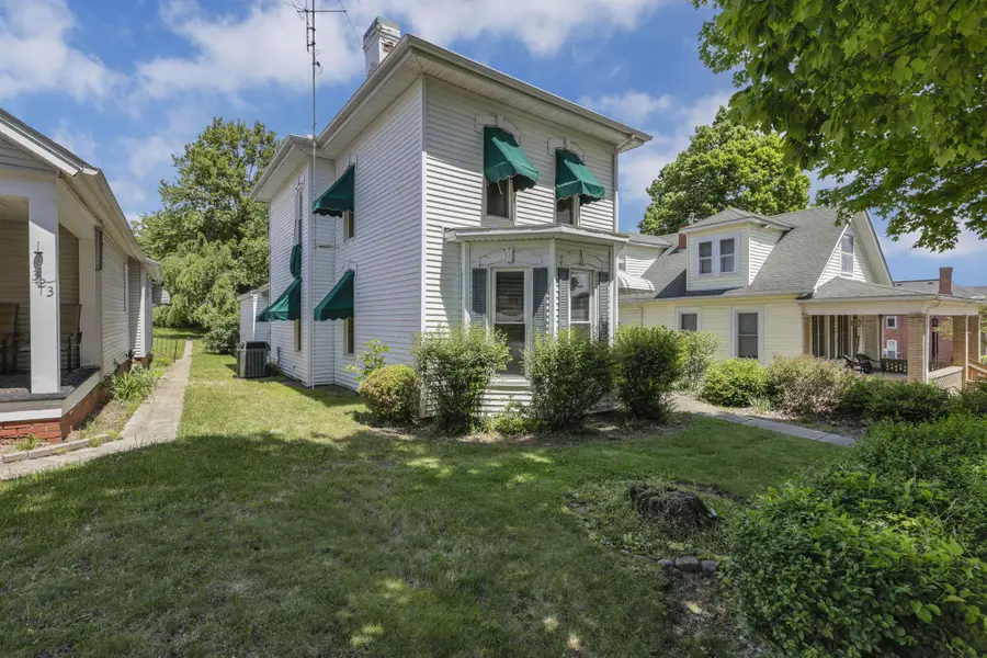 325 E Walnut Street, Lancaster, OH 43130 - #3