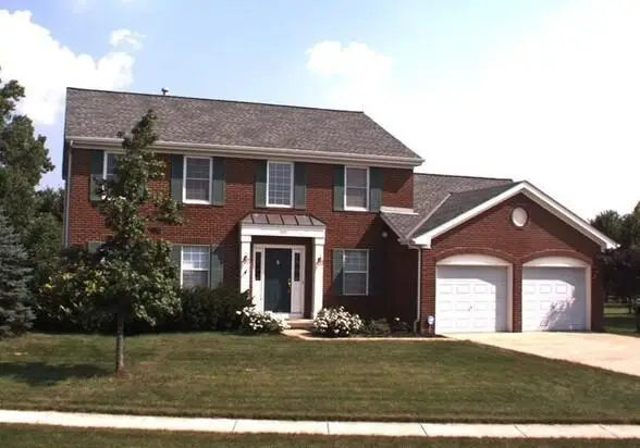 2051 Maxwell Avenue, Lewis Center, OH 43035