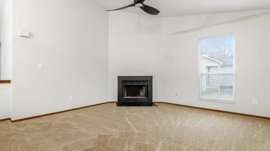 824 Crofton Place, Reynoldsburg, OH 43068 - #3