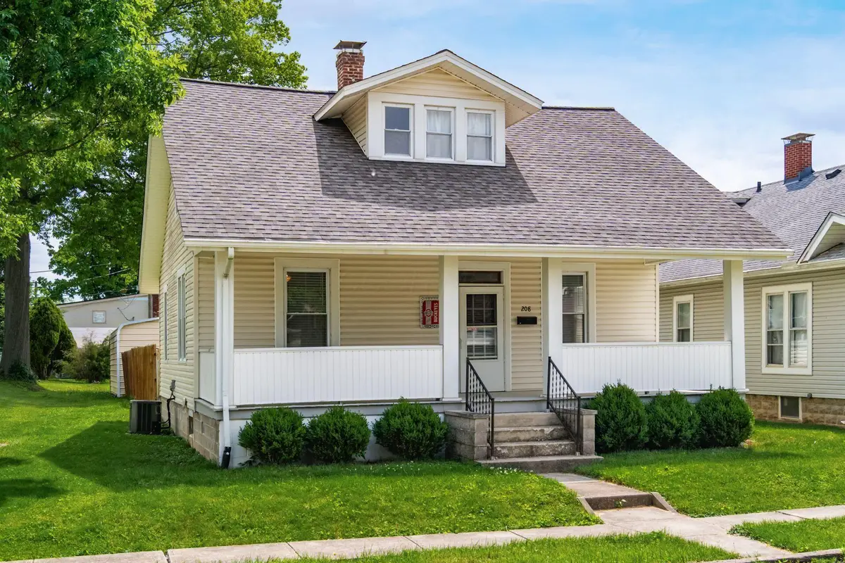 208 N Fremont Street, Baltimore, OH 43105 - #1