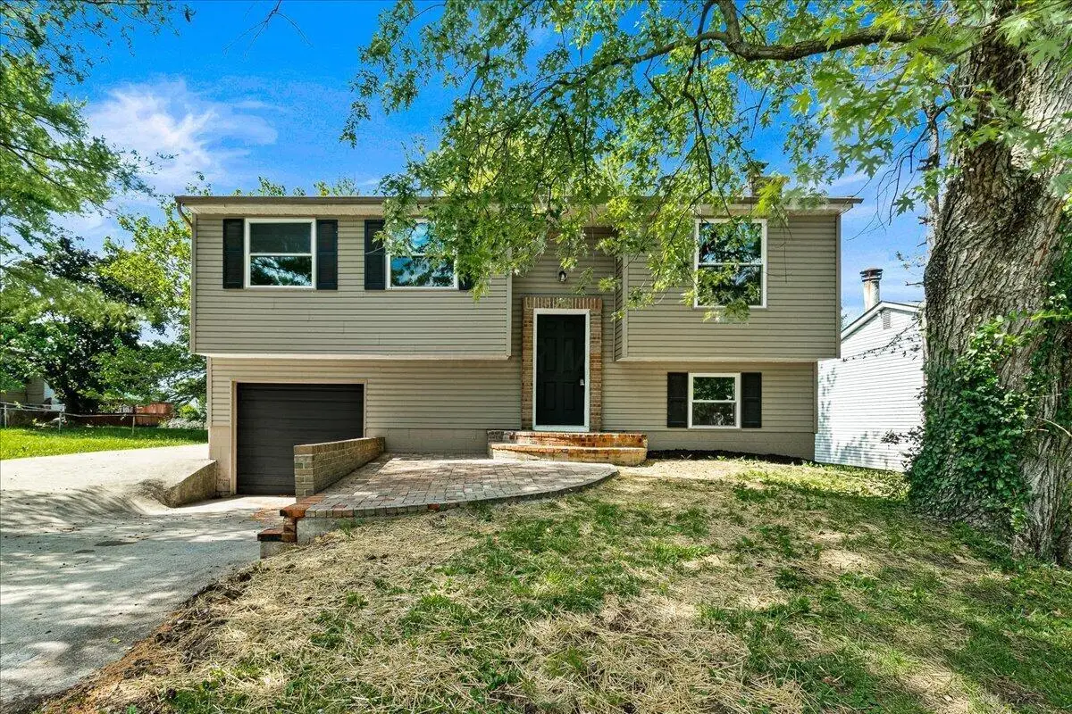 2606 Blue Rock Boulevard, Grove City, OH 43123 - #1