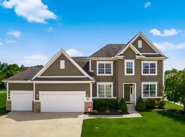 8075 Roseland Terrace, Pickerington, OH 43147