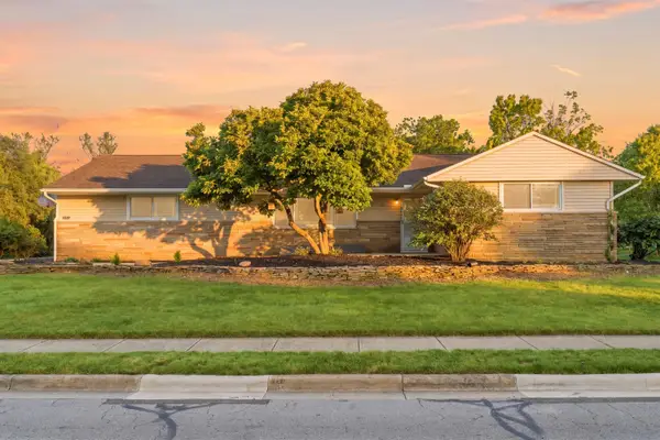 1461 Ridgeview Road, Columbus, OH 43221