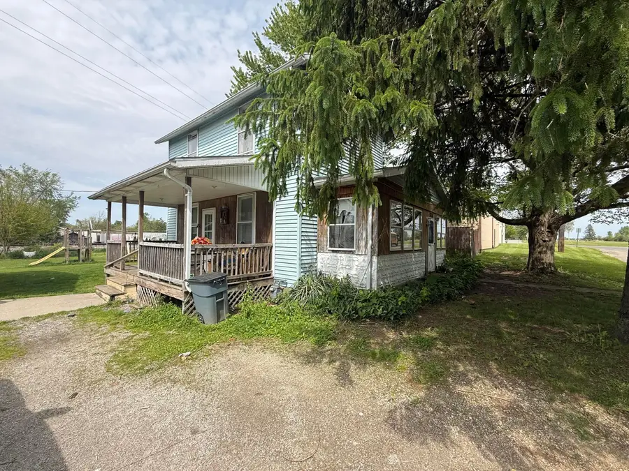 809 E Bucyrus Street, Crestline, OH 44827 - #2