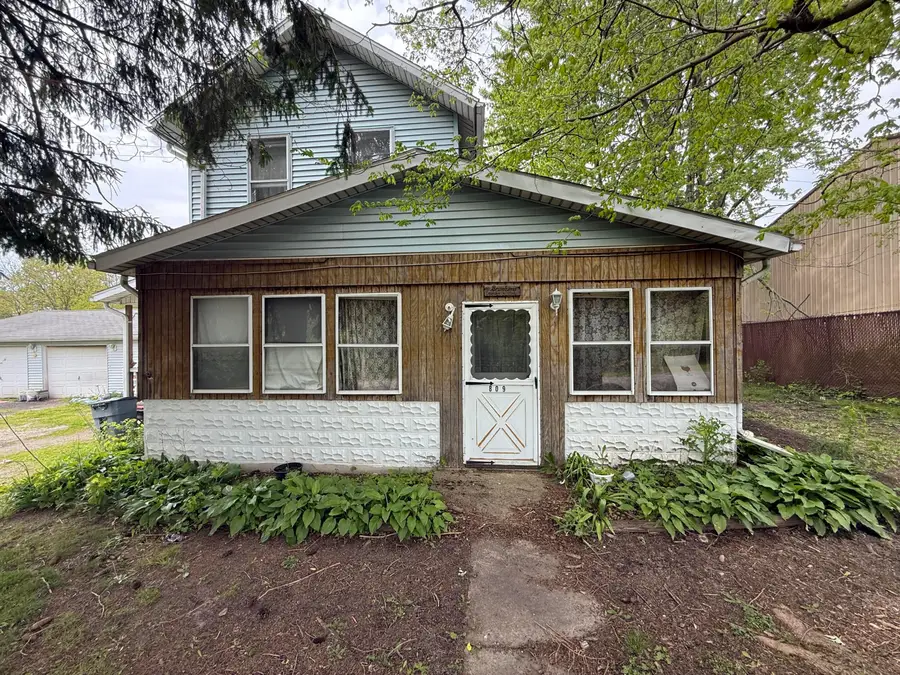 809 E Bucyrus Street, Crestline, OH 44827 - #3
