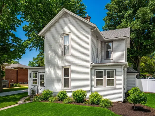 304 E High Street, Ashley, OH 43003