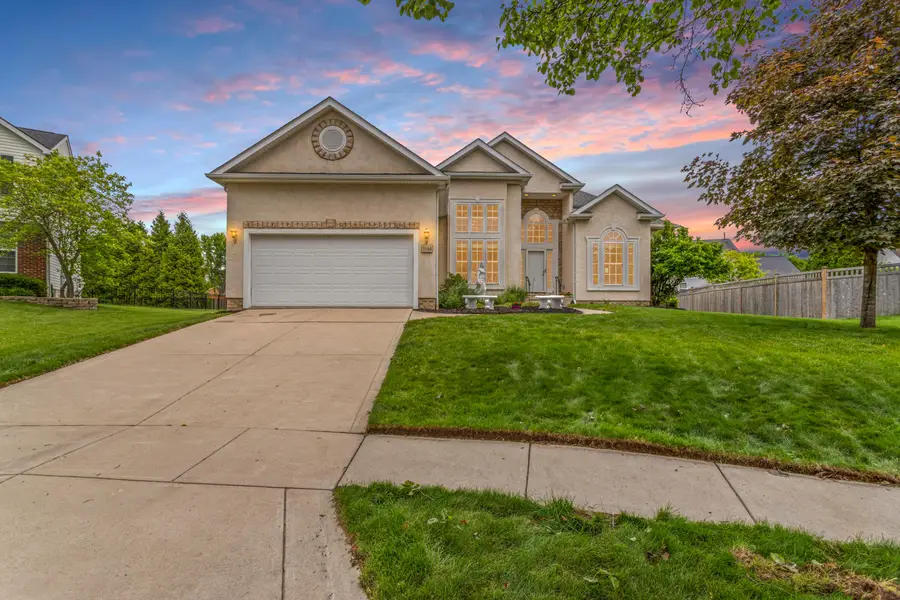 5954 Rainwater Way, Columbus, OH 43228 - #2