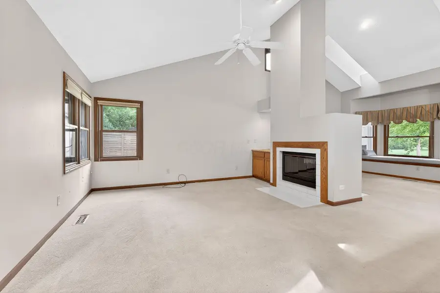7060 Cloverdale Lane, Columbus, OH 43235 - #3
