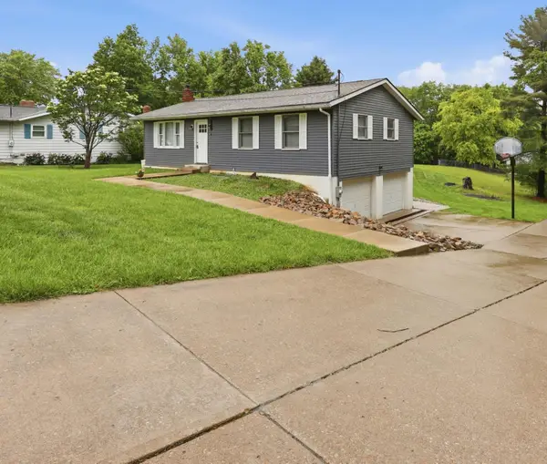 2655 Lisa Kim Lane, Nashport, OH 43830