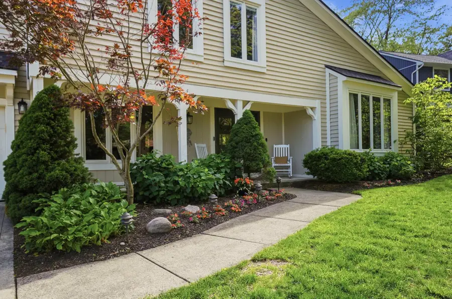 811 Tweed Court, Worthington, OH 43085 - #2