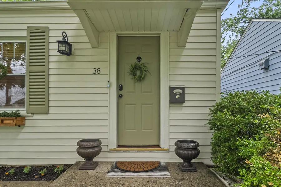 38 Hiawatha Avenue, Westerville, OH 43081 - #2