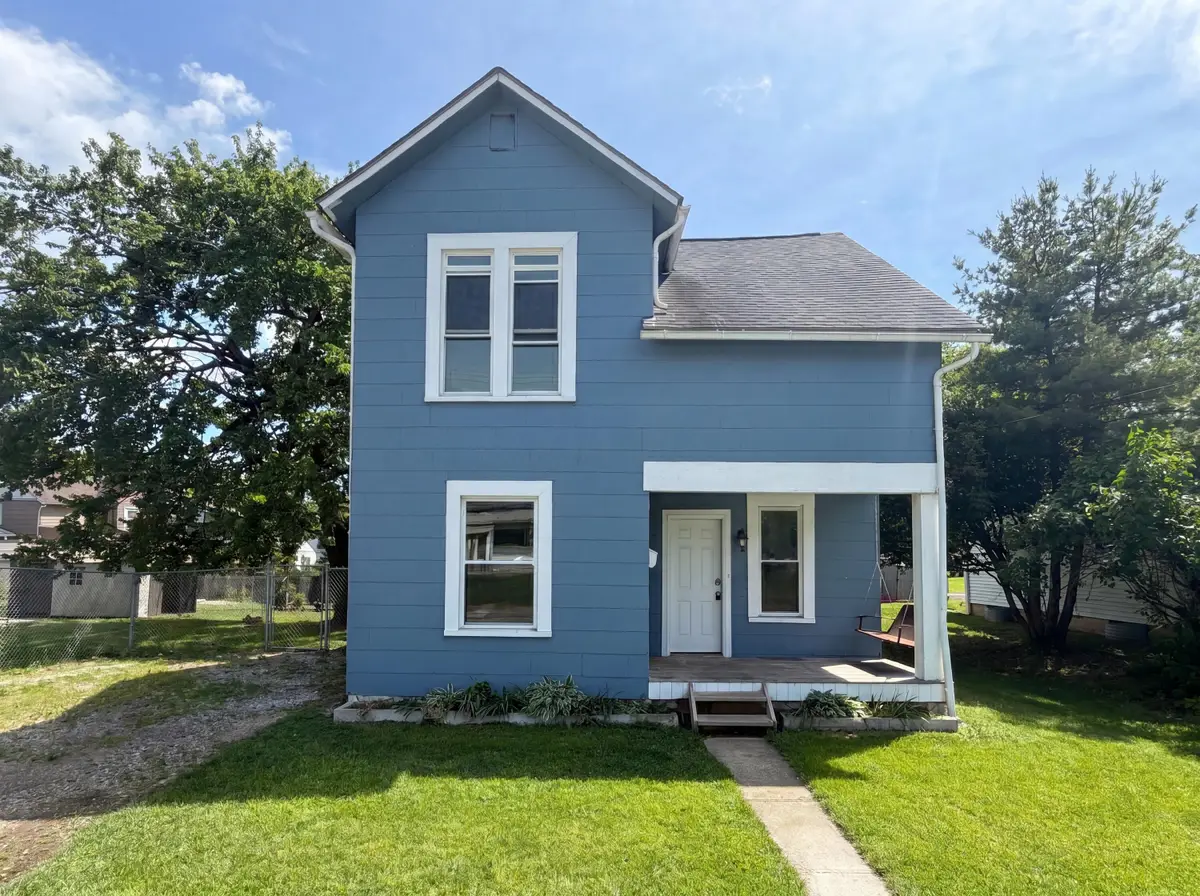 65 W Harrison Street, Delaware, OH 43015 - #1