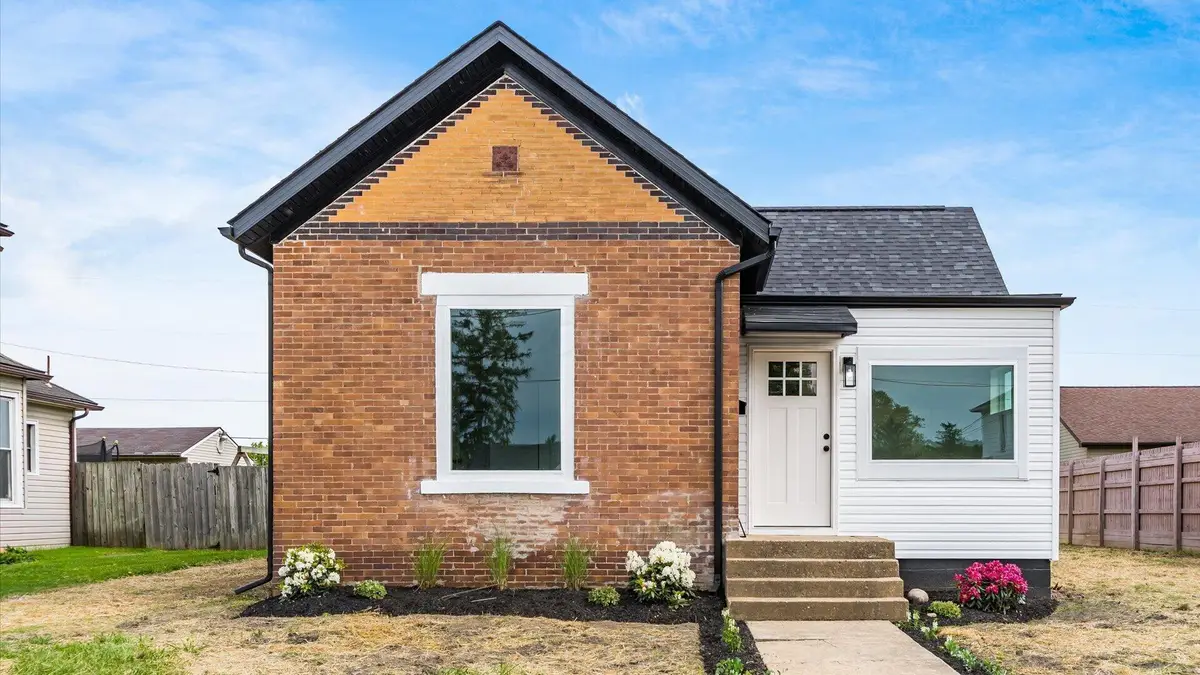 182 High Street, Roseville, OH 43777 - #1